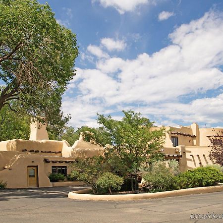 Sagebrush Inn & Suites Taos Extérieur photo