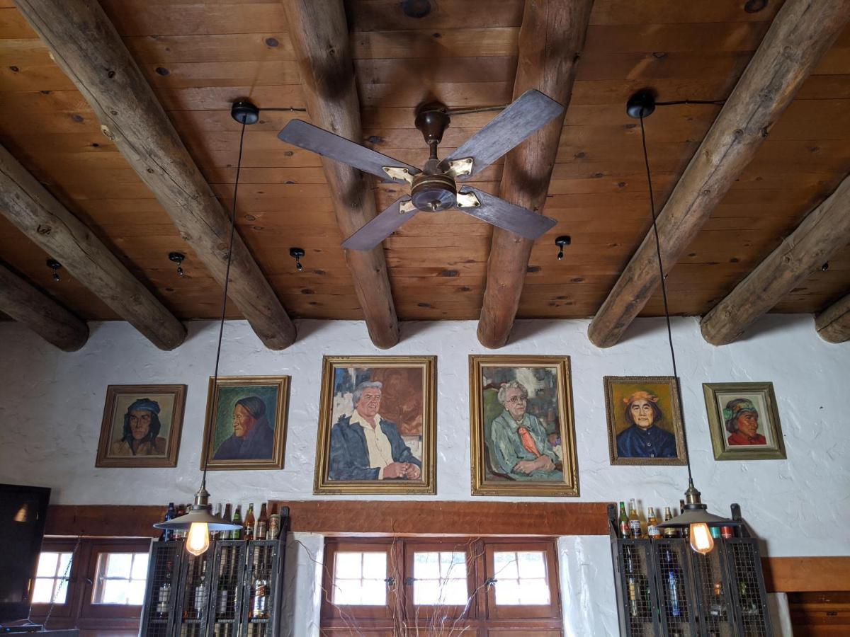 Sagebrush Inn & Suites Taos Extérieur photo