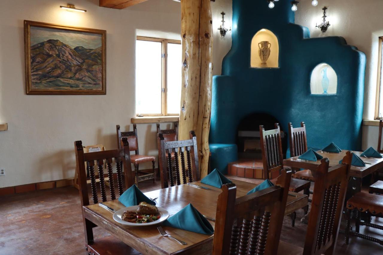 Sagebrush Inn & Suites Taos Extérieur photo