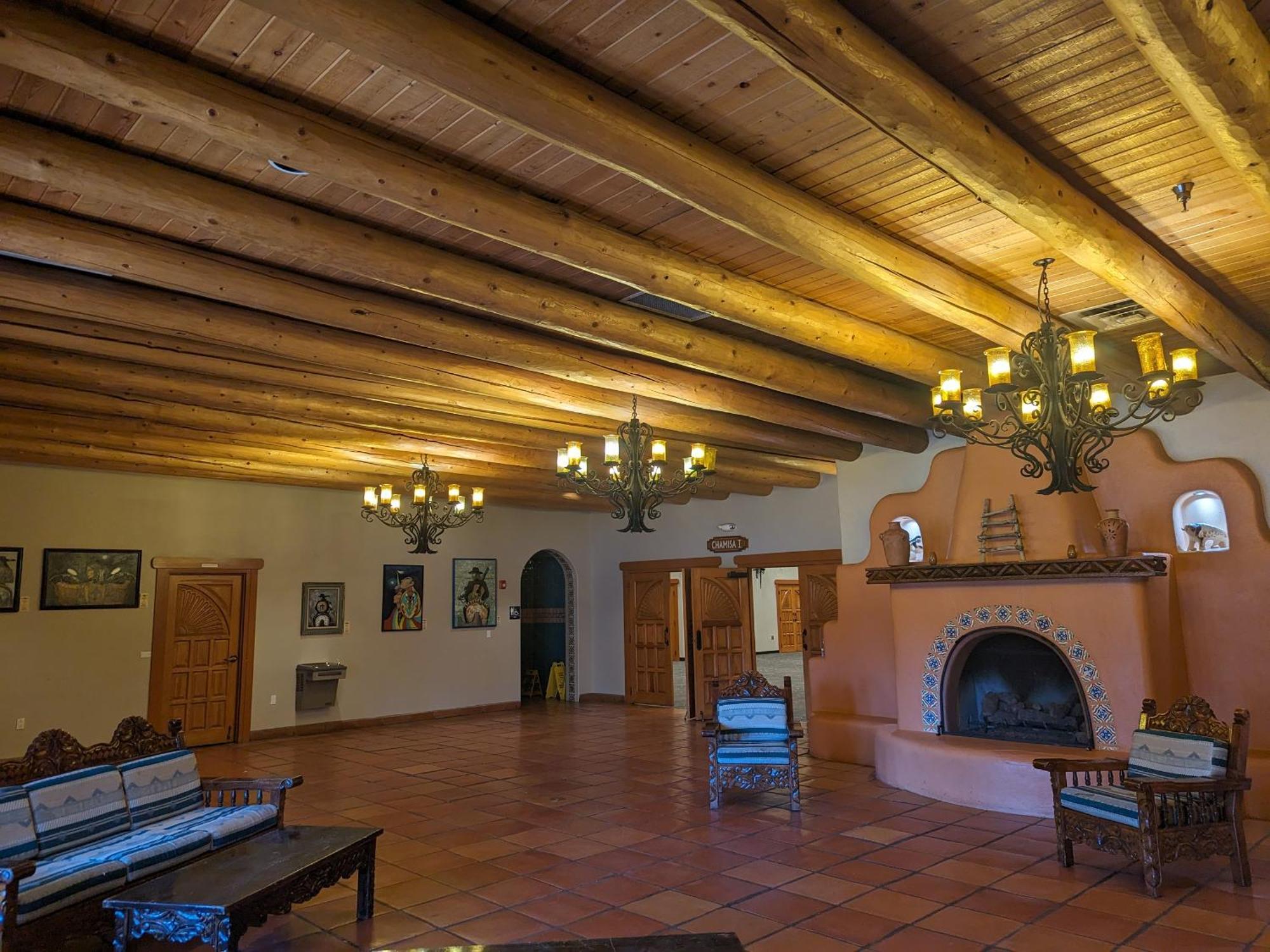 Sagebrush Inn & Suites Taos Extérieur photo