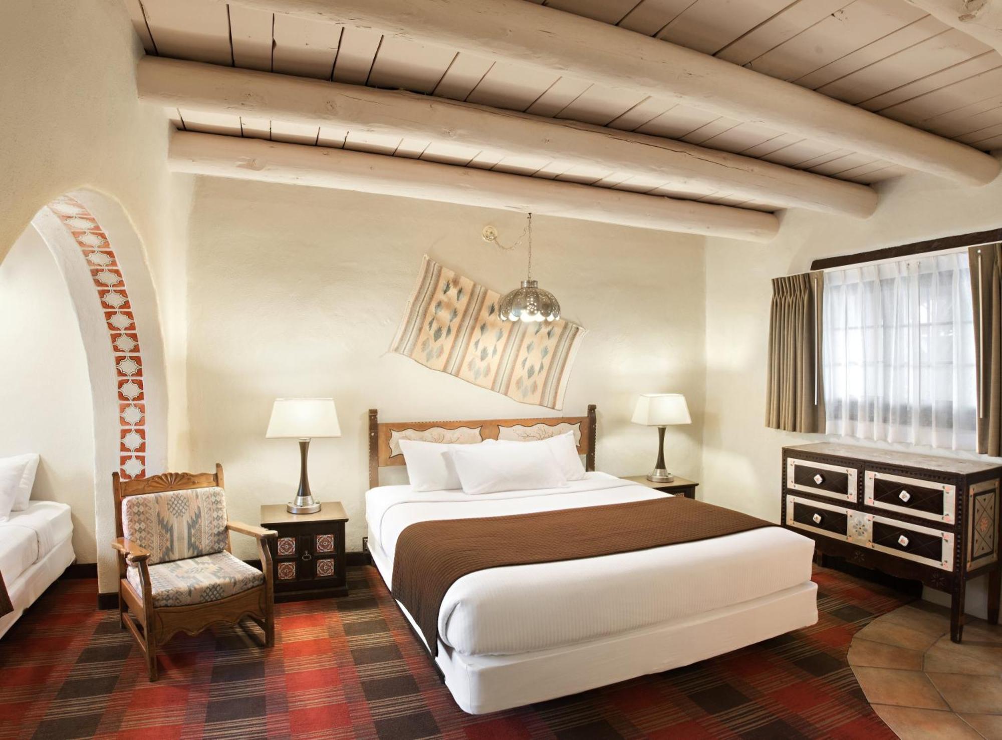 Sagebrush Inn & Suites Taos Extérieur photo