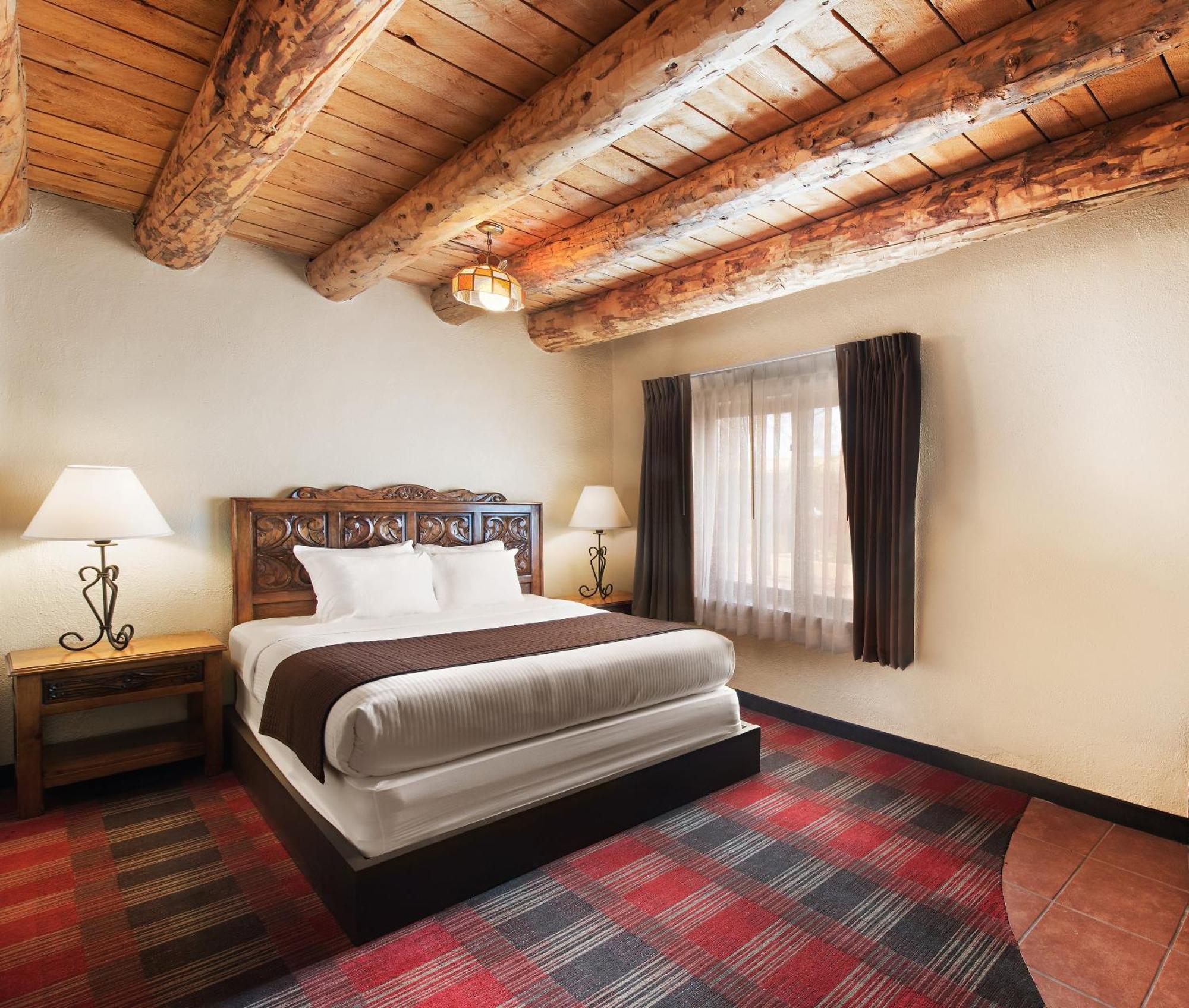 Sagebrush Inn & Suites Taos Extérieur photo