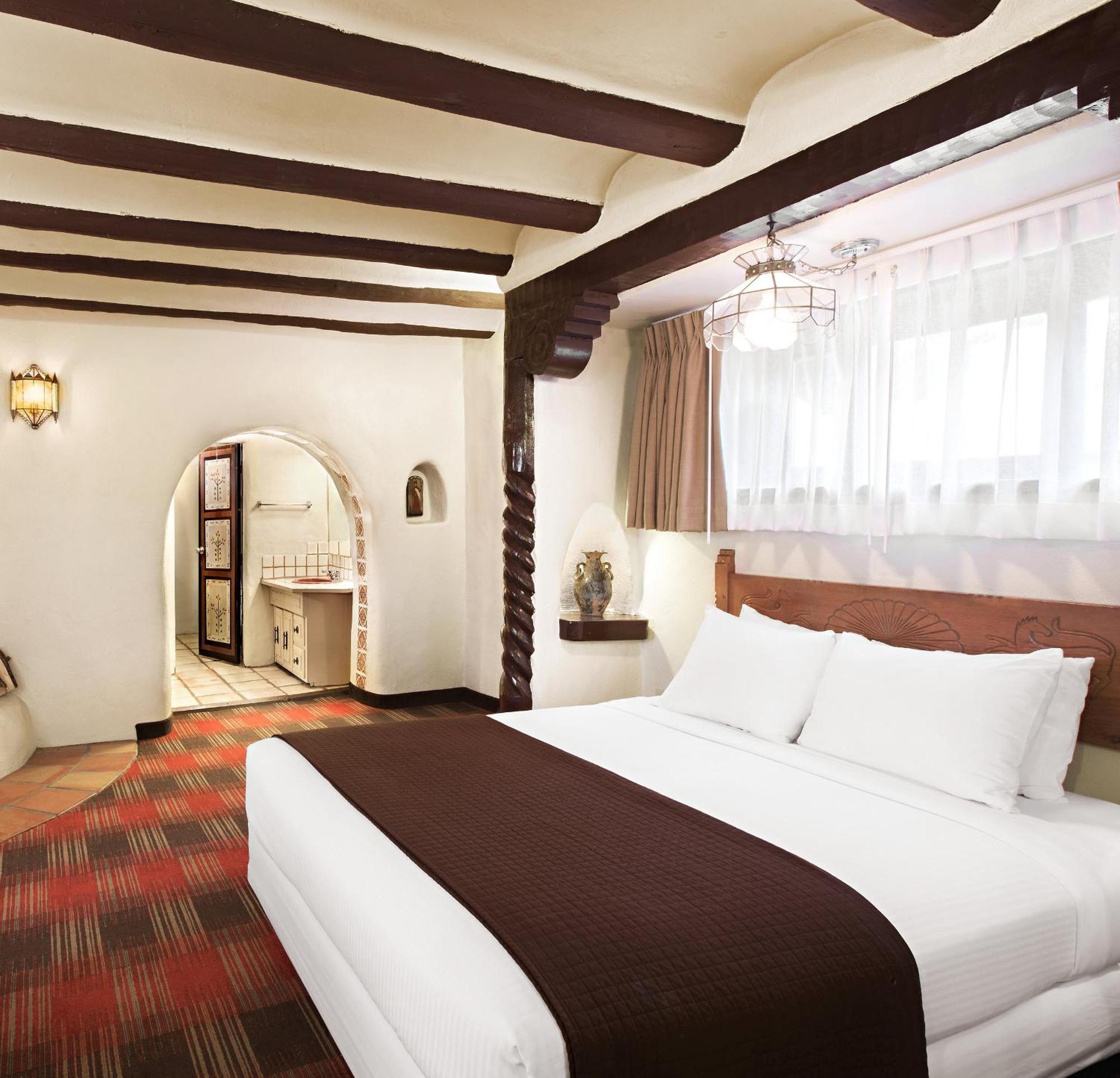 Sagebrush Inn & Suites Taos Extérieur photo